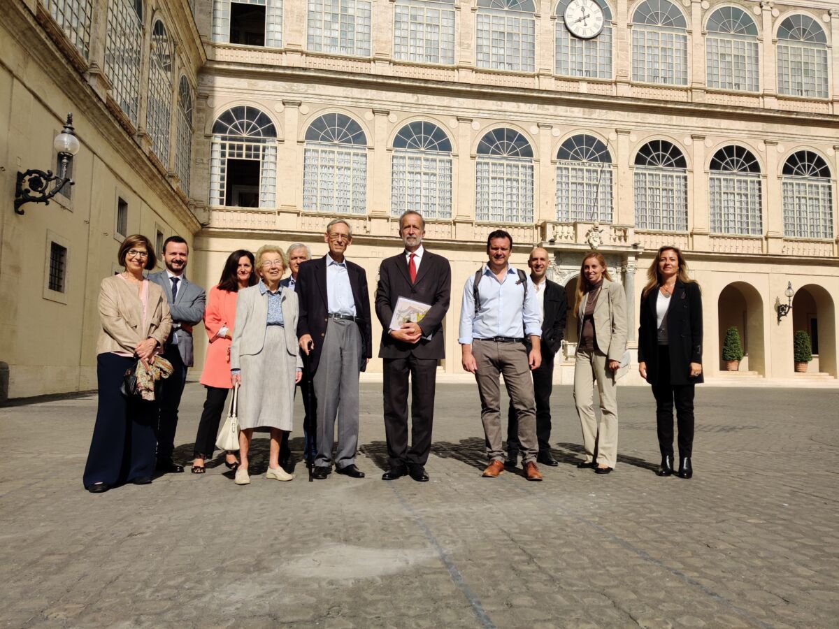 Homenaje al Profesor John H. Elliott